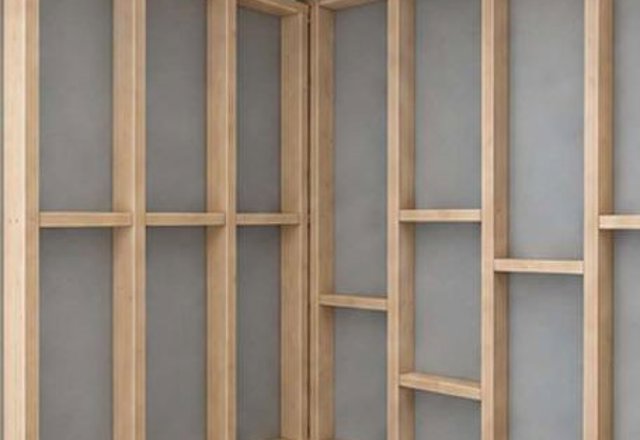 Timber stud wall prior to fixing Thermasheet